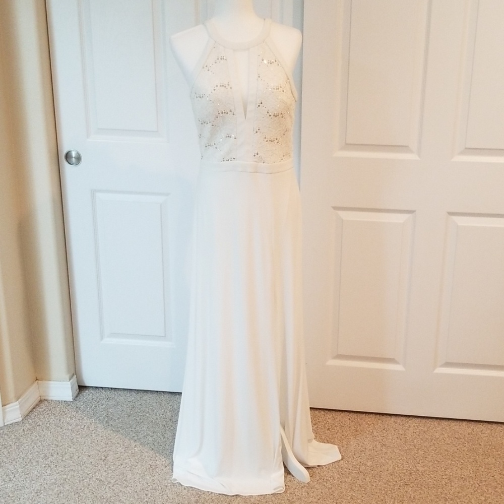 Formal dress - off-white with gold accents